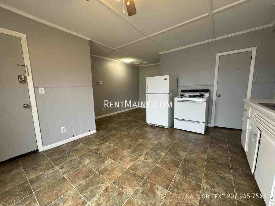13 Kidder St #3 - Photo 2 of 9