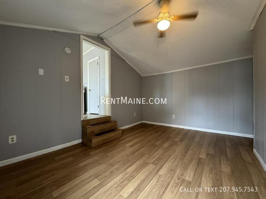 13 Kidder St #3 - Photo 5 of 9