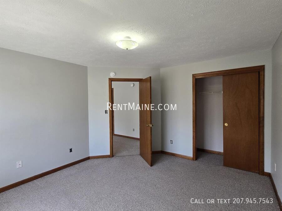 7 Hartley St #4 - Photo 6 of 9