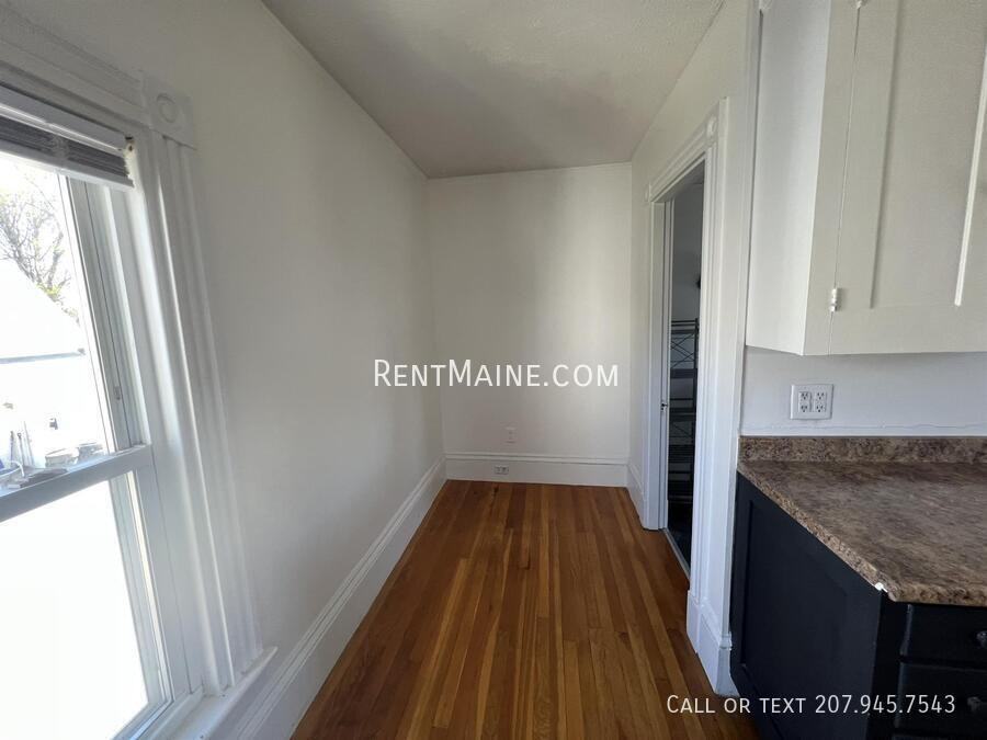 87 Union St #1 - Photo 2 of 8