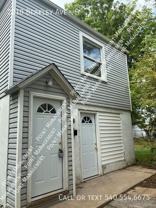 2210 Berkley Ave Sw #B - Photo 1 of 1