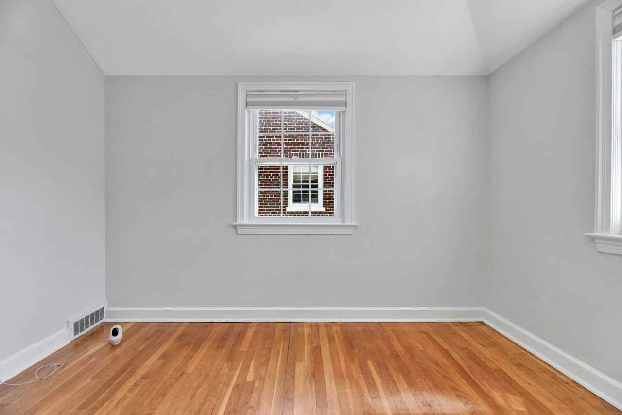 3618 3rd St S - Photo 6 of 30