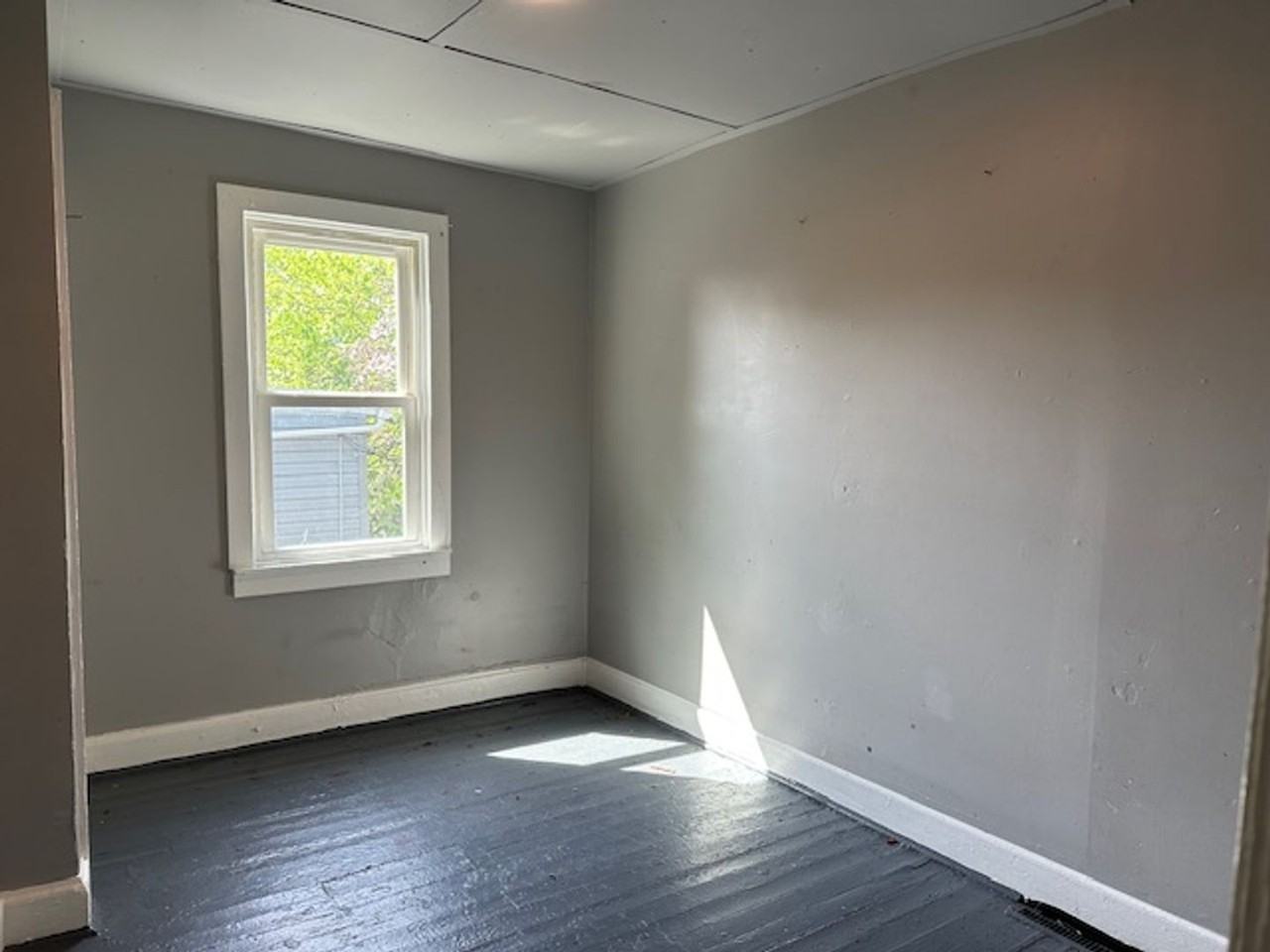 1213 Hunter St - Photo 7 of 12