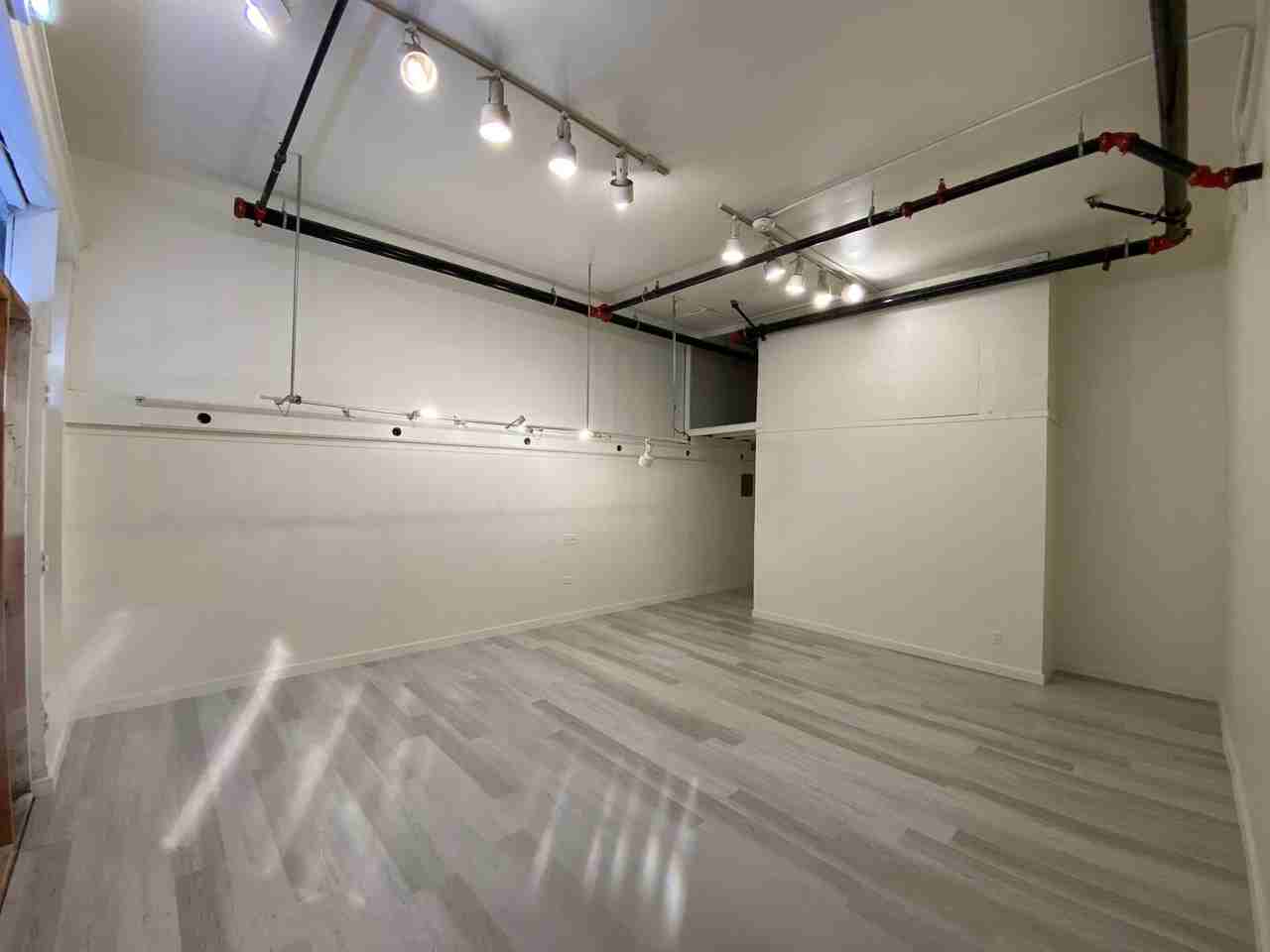1426 Stockton St - Photo 7 of 13