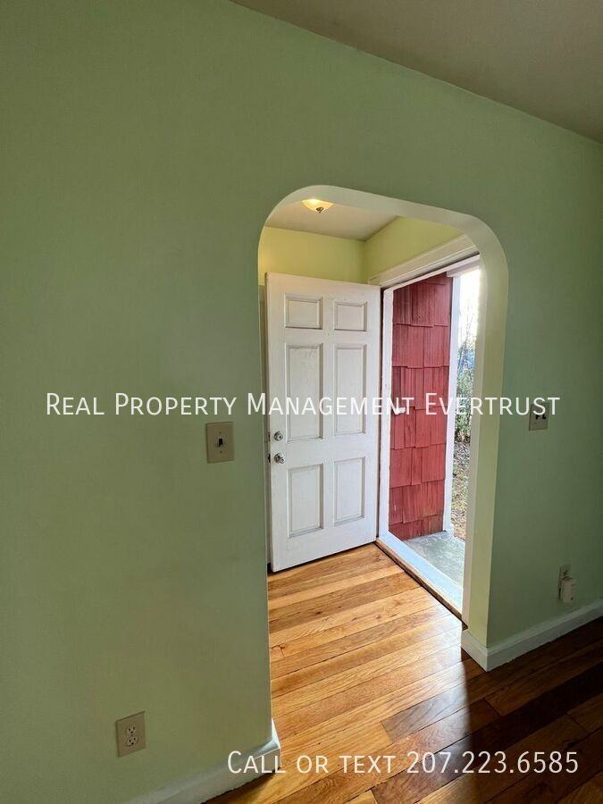 19 Glen Way - Photo 5 of 10