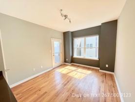 531 N Budd St #2C - Photo 1 of 1