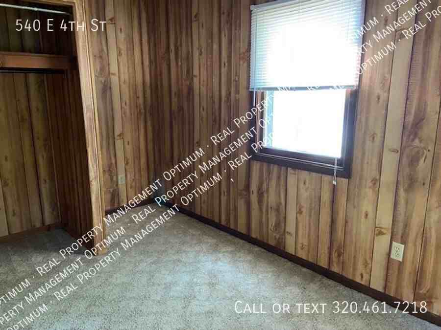 540 E 4th St - Photo 7 of 16