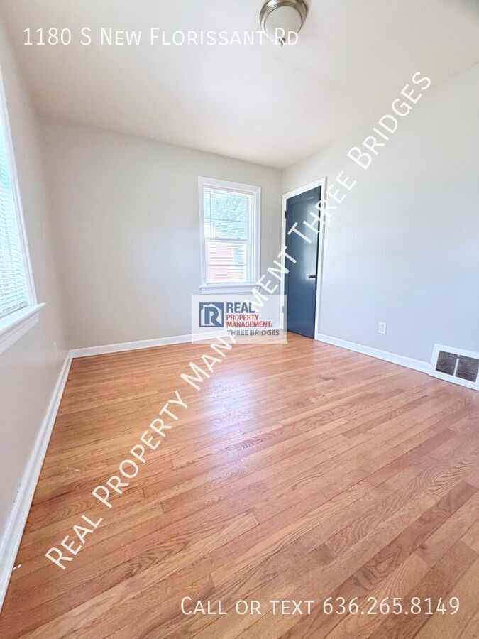 1180 S New Florissant Rd - Photo 2 of 11