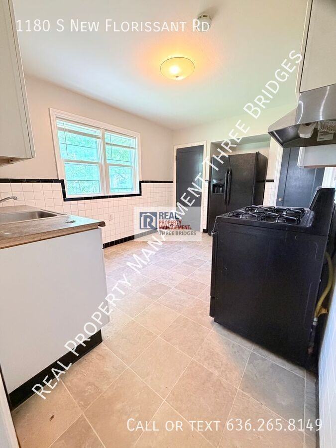1180 S New Florissant Rd - Photo 6 of 11