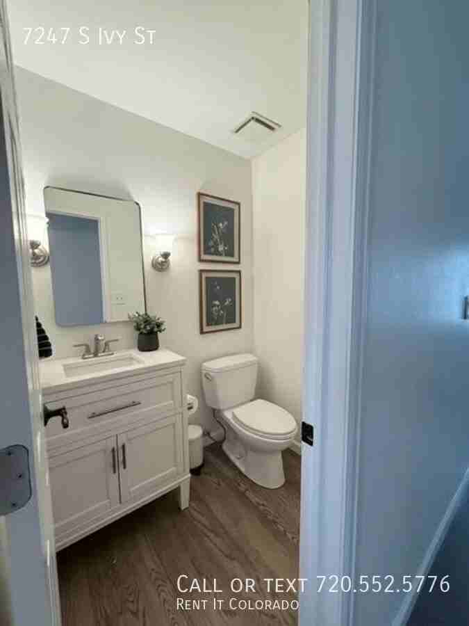 7247 S Ivy St - Photo 7 of 15