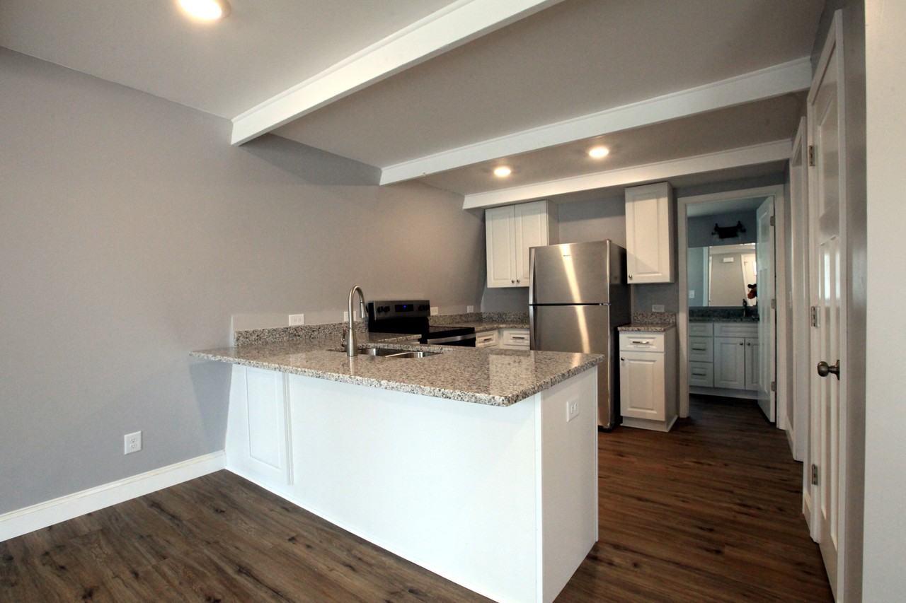 34 Chalet Dr - Photo 6 of 24