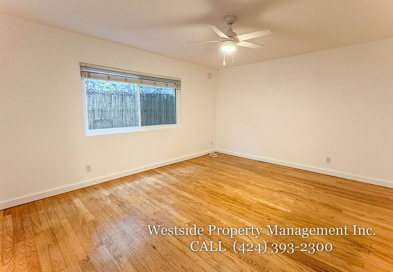 416 Rose Ave #4 - Photo 4 of 9
