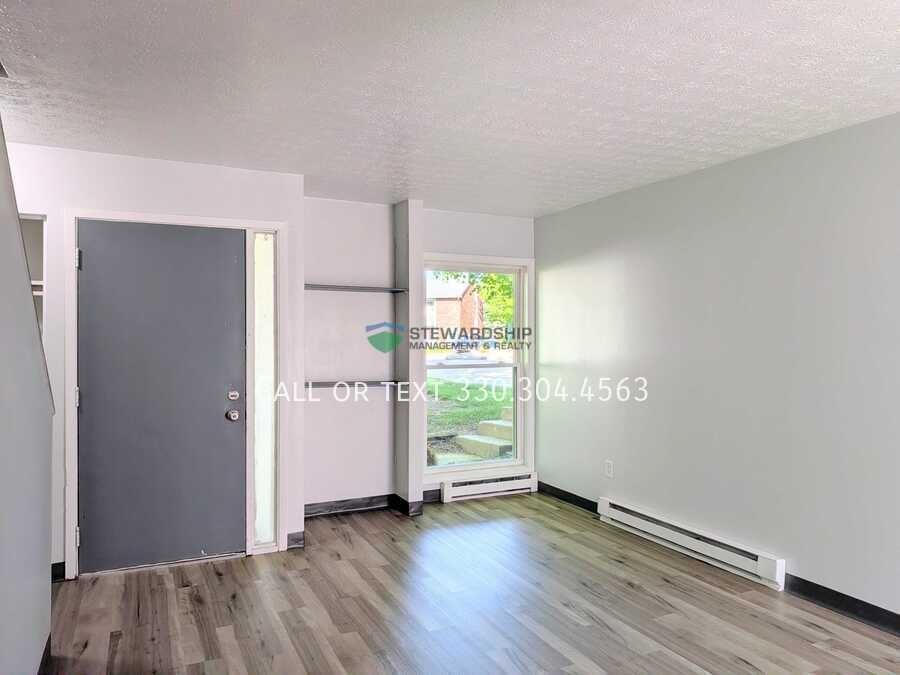 235 Engadine Ct Sw #C7 - Photo 4 of 23