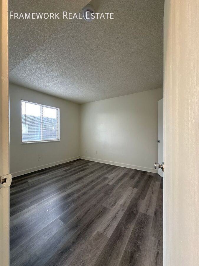 1380 W Mississippi Ave #302 - Photo 6 of 29