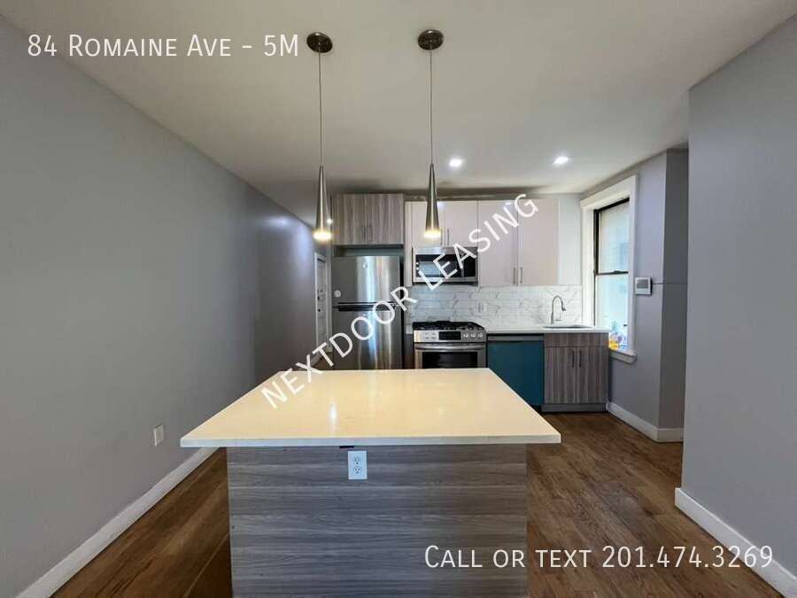 84 Romaine Ave #5M - Photo 3 of 9