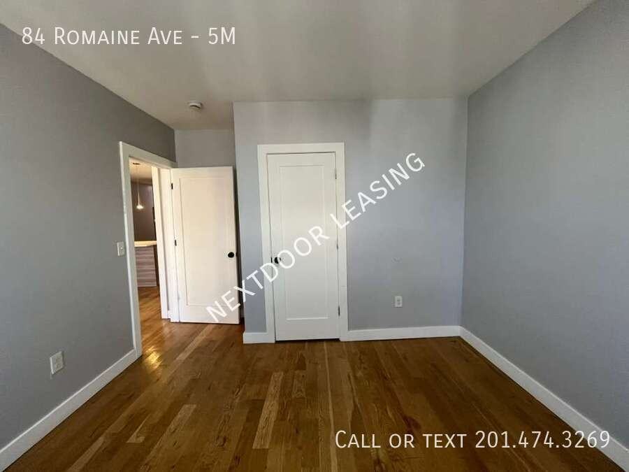 84 Romaine Ave #5M - Photo 5 of 9