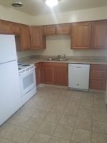 150 Laurel St #03 - Photo 1 of 1