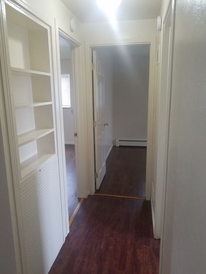 150 Laurel St #03 - Photo 5 of 15
