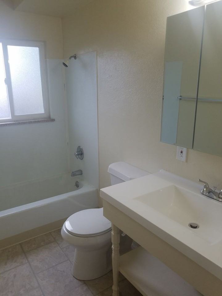 150 Laurel St #03 - Photo 5 of 13