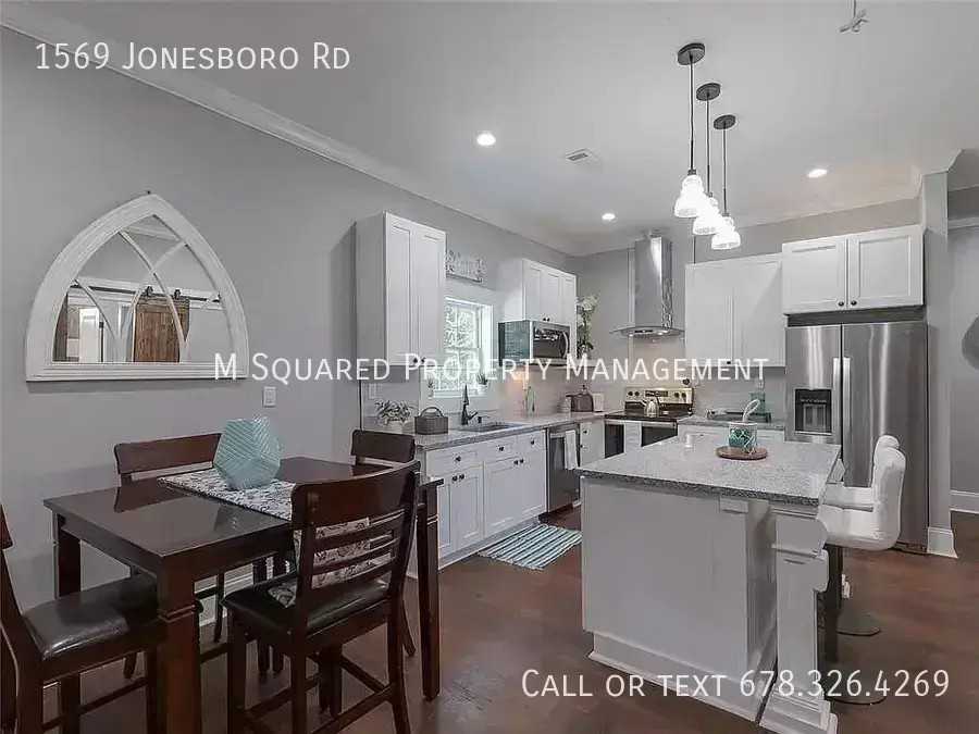 1569 Jonesboro Rd Se - Photo 7 of 27