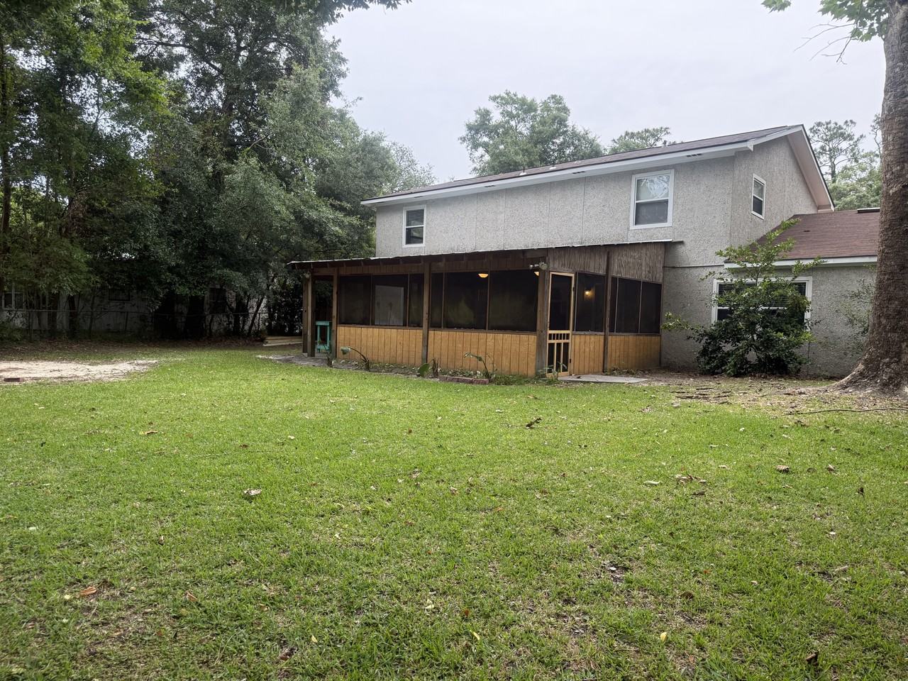 201 King Cotton Rd - Photo 2 of 15