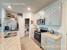 2410 Se Tarvest Way - Photo 1 of 1