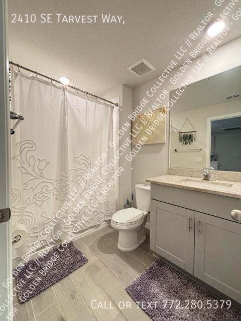 2410 Se Tarvest Way - Photo 7 of 12