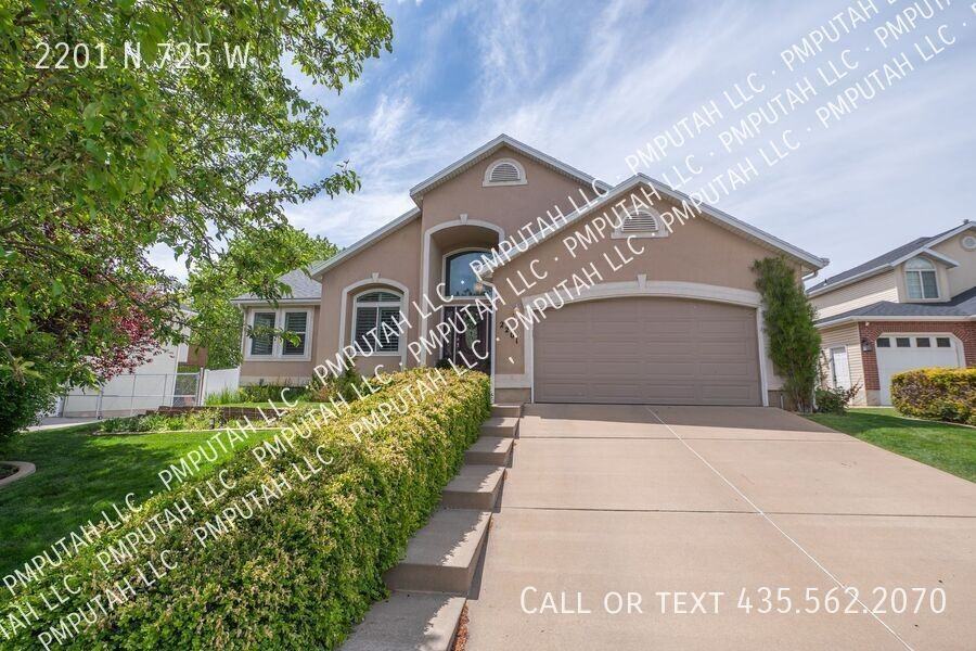 2201 N 725 W - Photo 2 of 37