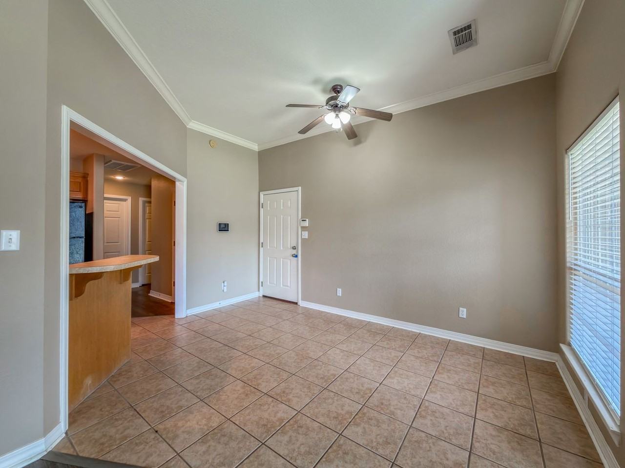 2807 Fairway Hamlet Ct - Photo 4 of 16