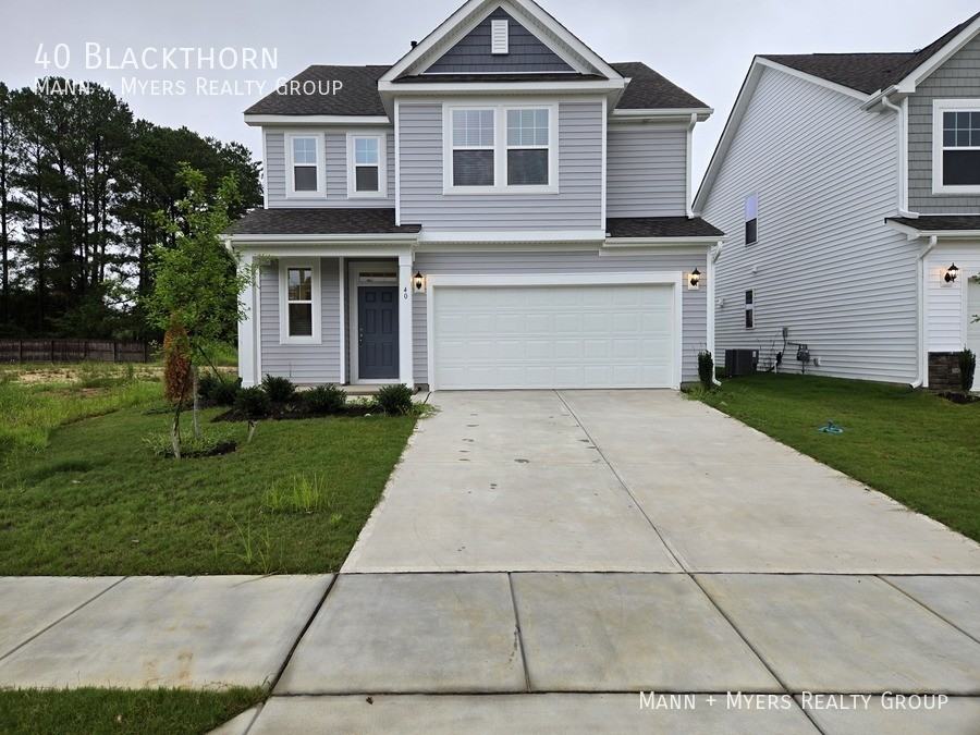 40 Blackthorn Ln - Photo 2 of 34