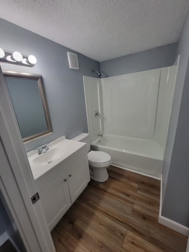 Apollo Beach Villa - Photo 3 of 3