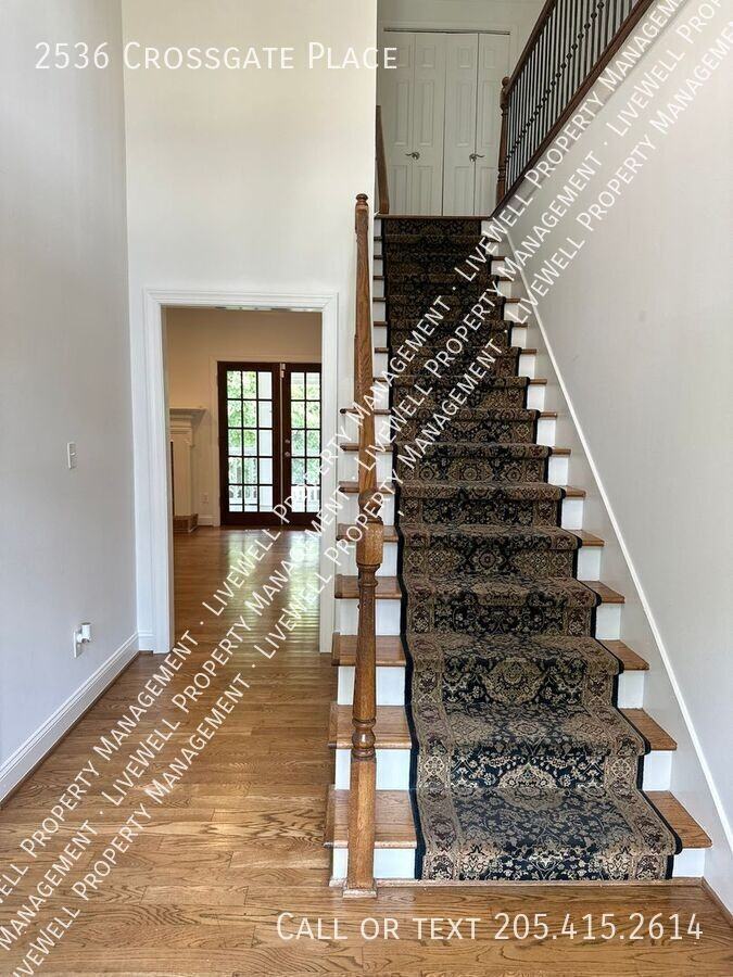 2536 Crossgate Pl - Photo 6 of 39