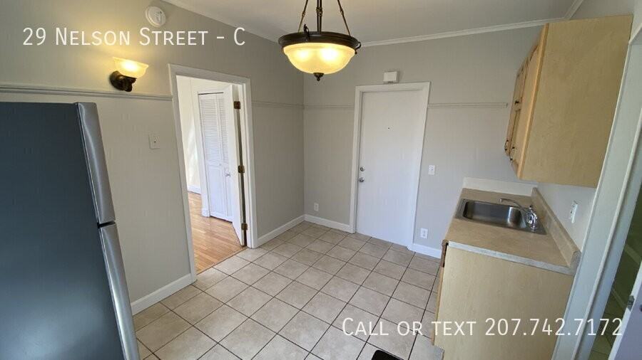 29 Nelson St #C - Photo 4 of 17