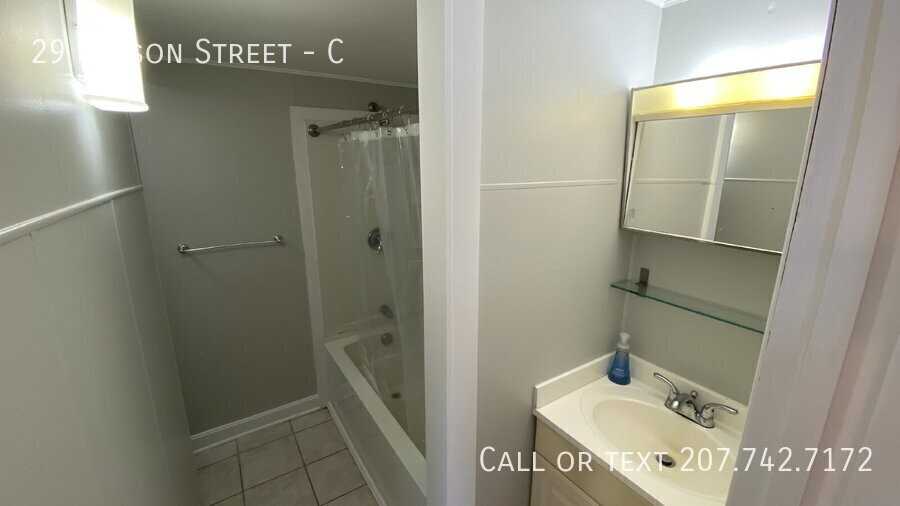 29 Nelson St #C - Photo 5 of 17