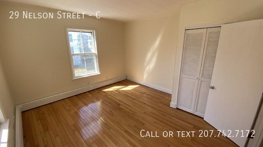 29 Nelson St #C - Photo 7 of 17
