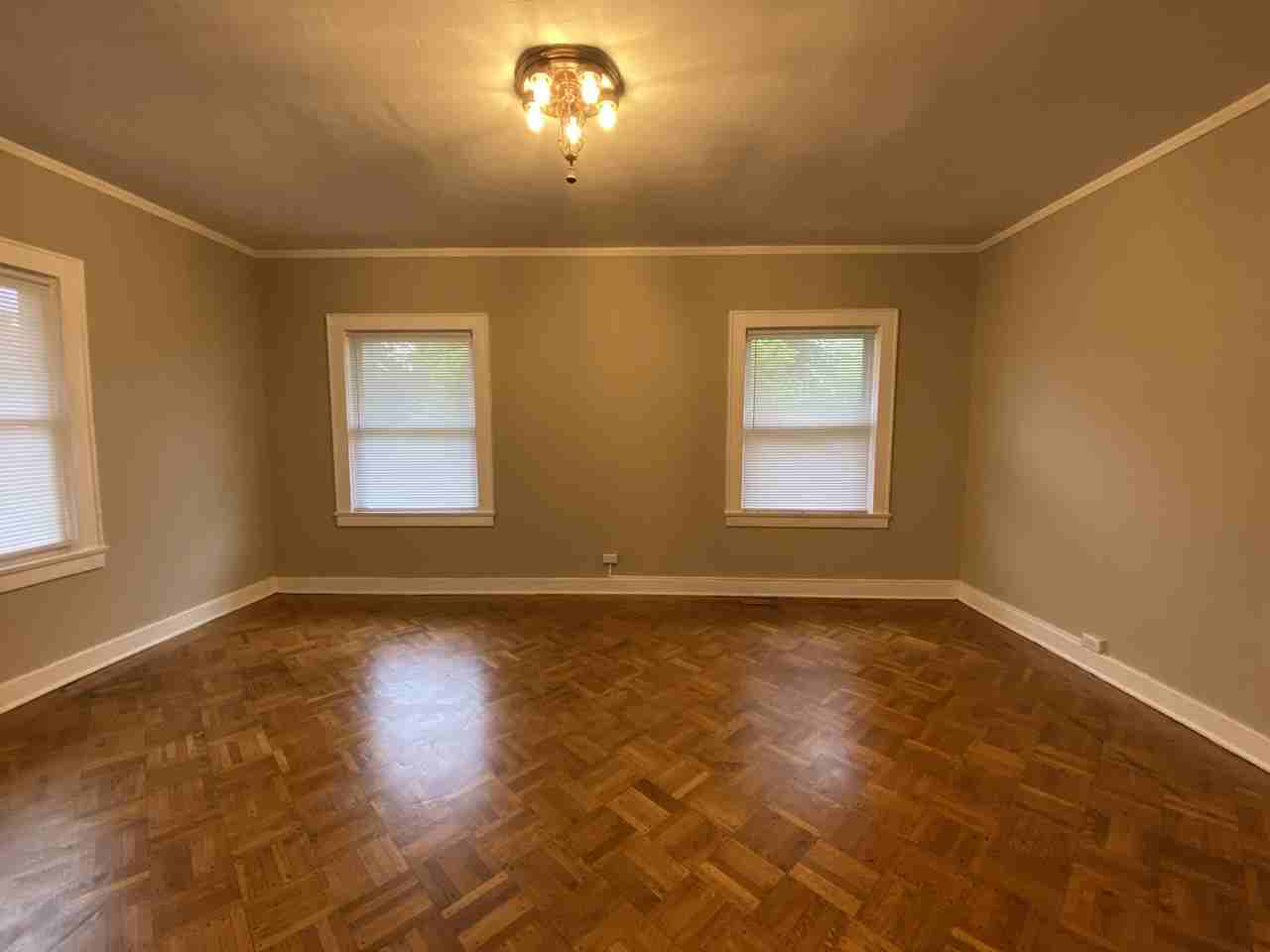 309 W Whitney Ave #208 - Photo 4 of 11