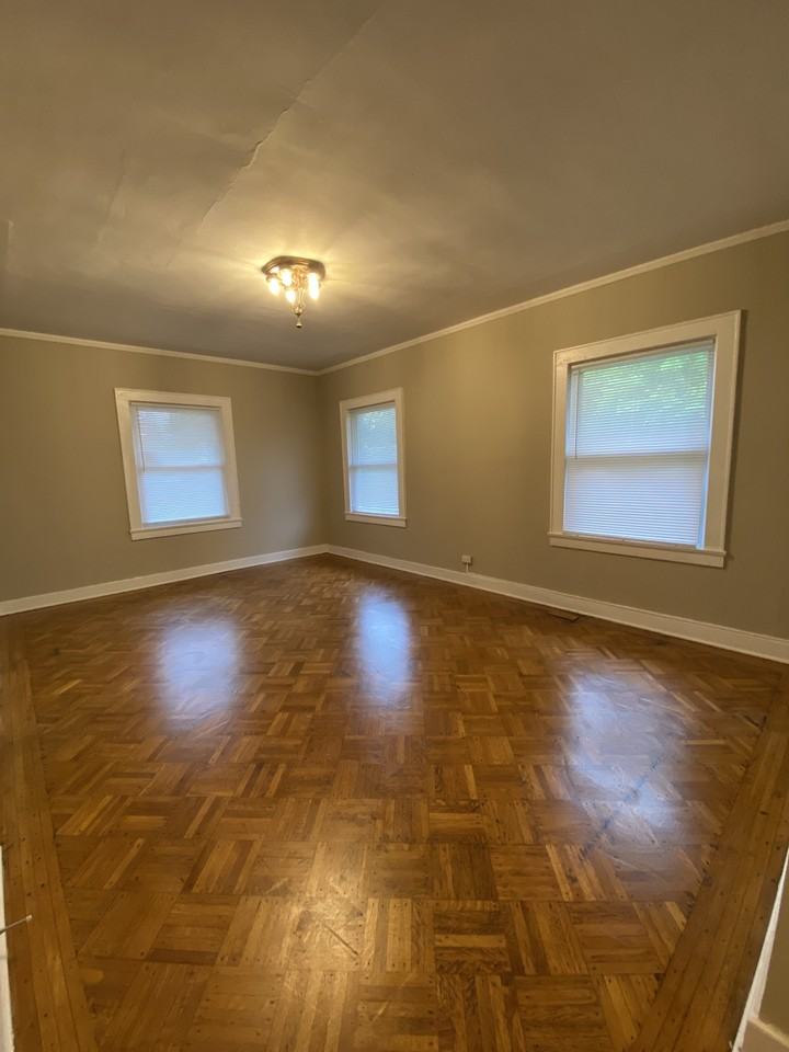 309 W Whitney Ave #208 - Photo 5 of 11
