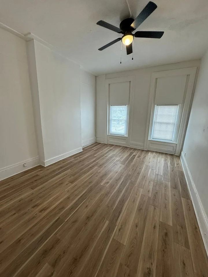 3107 Portland Ave #2 - Photo 5 of 8