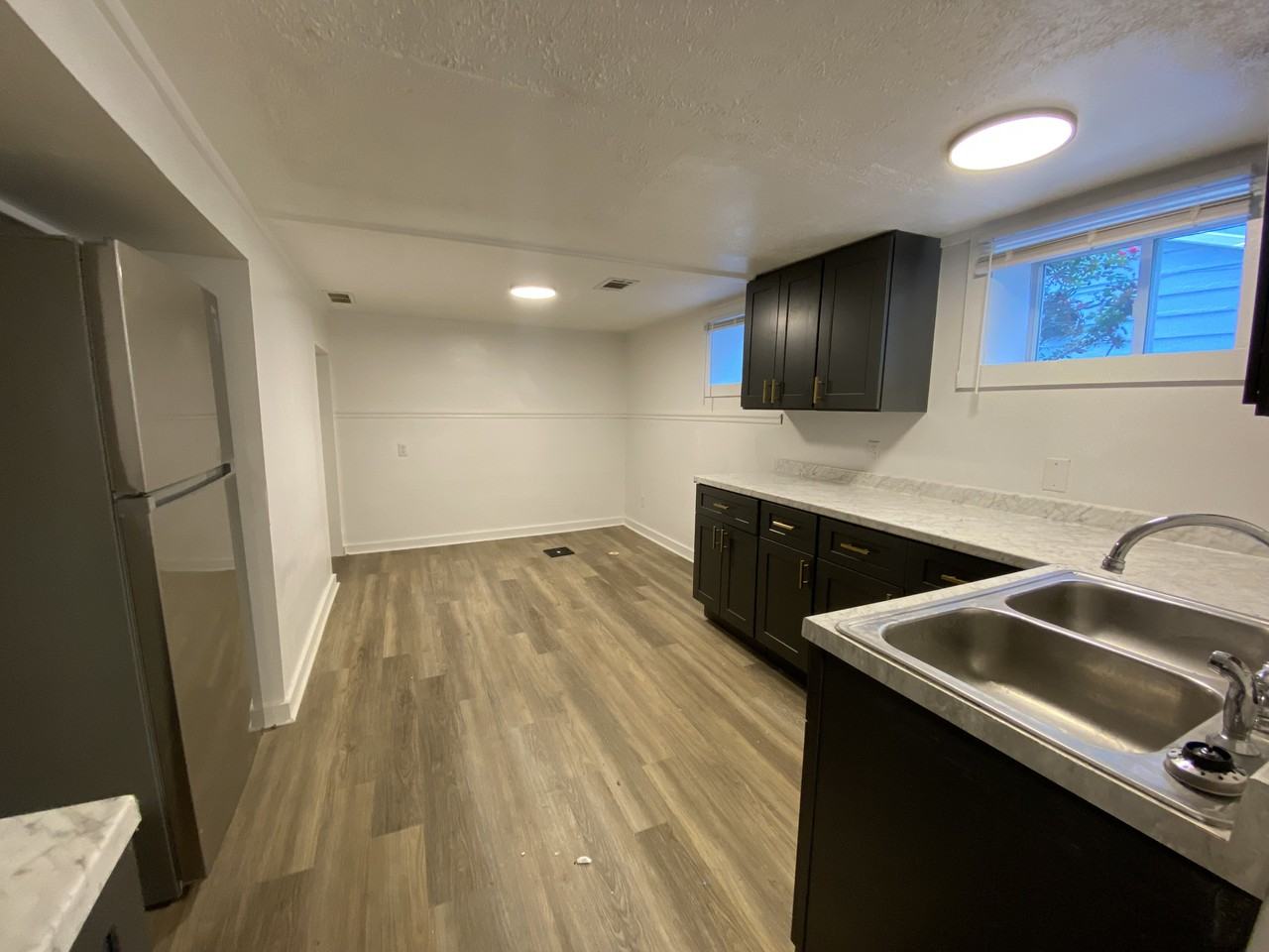 4046 Taylor Blvd #3 - Photo 4 of 10