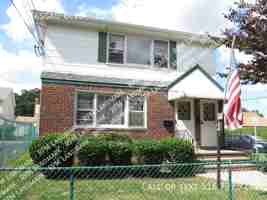 featured image of 217 Nassau Blvd