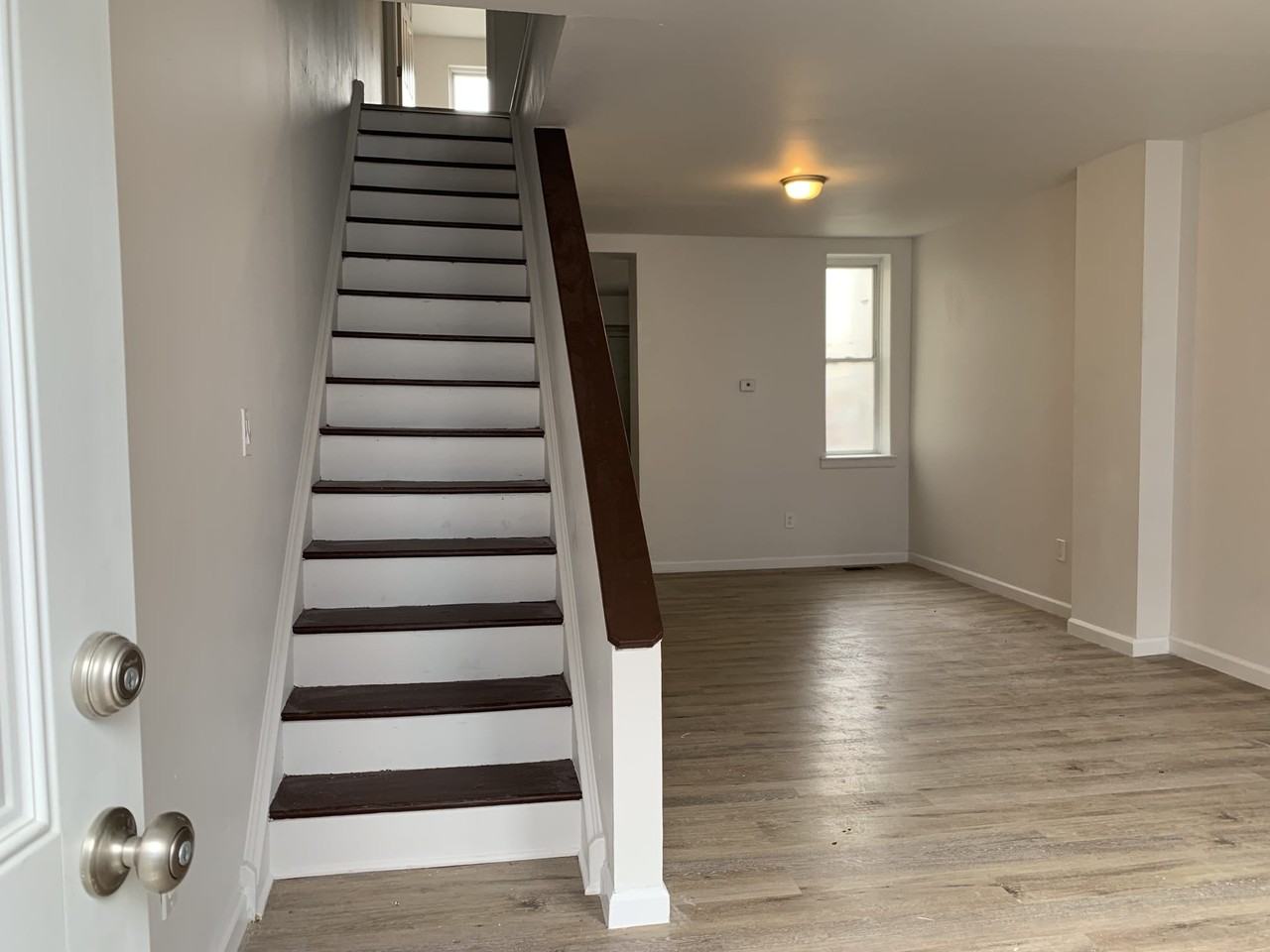 3148 N 7th St - Photo 3 of 7