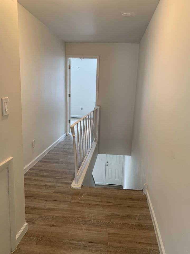 3148 N 7th St - Photo 5 of 7