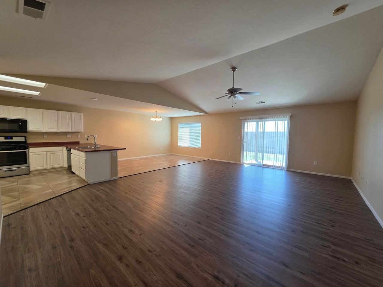 6309 Lost Peak Ct - Photo 3 of 18