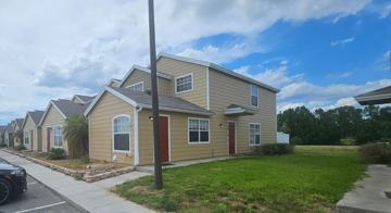 featured image of 601 Washington Palm Loop #B