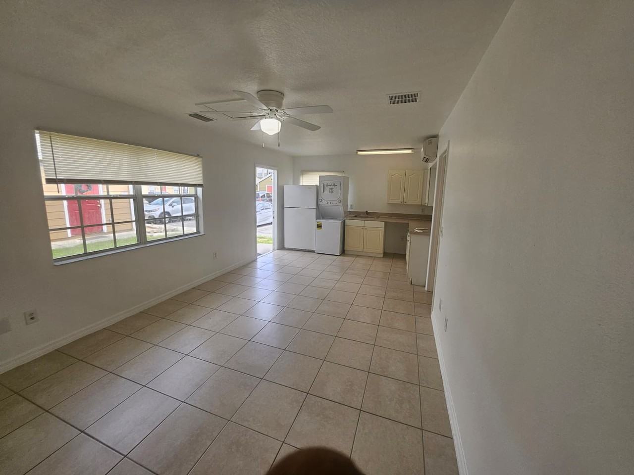 601 Washington Palm Loop #B - Photo 4 of 13