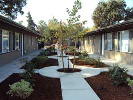 featured image of 402 402 - 412 NW 1st Street