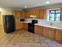 featured image of 211 Larkin St