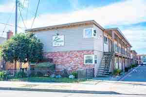 featured image of EL PREDA APTS.