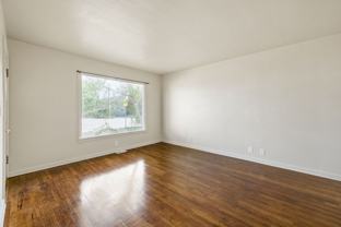 W 8th Street Duplex - Photo 1 of 1