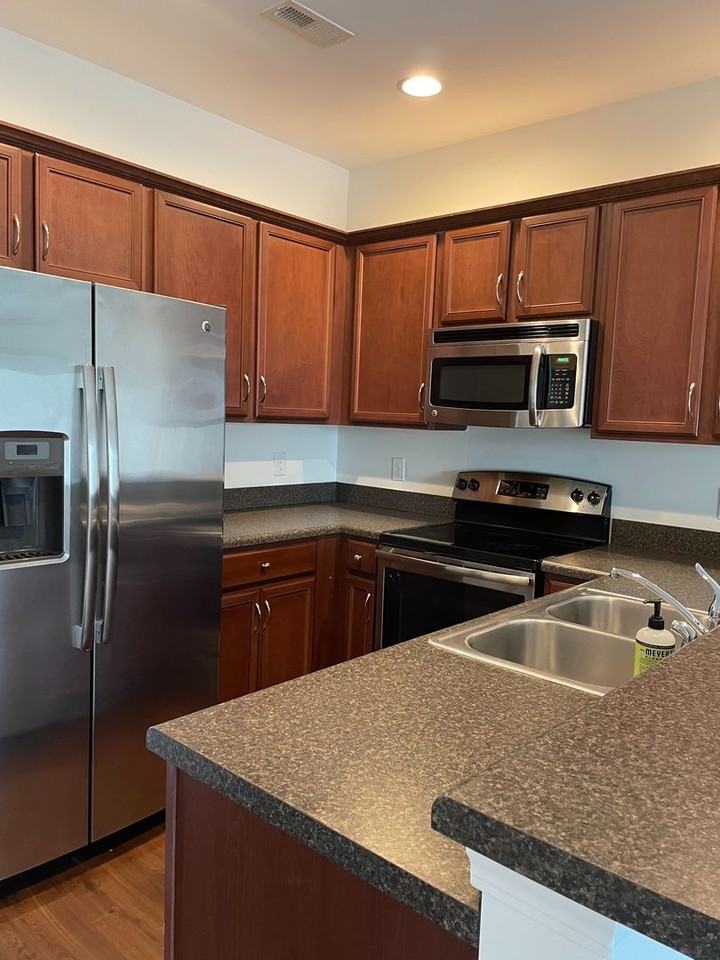 4339 Eleuthera Ln - Photo 3 of 10